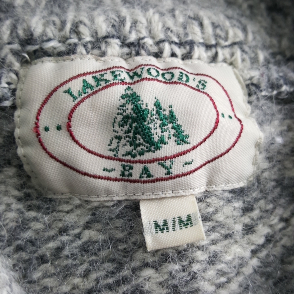 VTG Lakewoods Bay Men's Warm Winter V-Neck Pullover Wool Blend Knit Sweater (M) - Picture 7 of 9